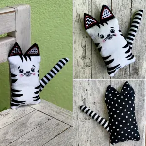 Panel na hračku do ručičky pruhovaná bílá kočička s černými oušky