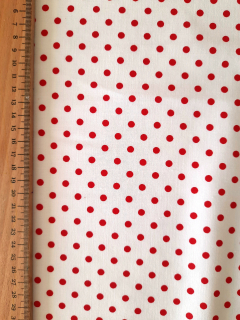 Čtverec 20x20 bílá s červenými puntíky